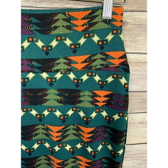 Lularoe Small Cassie Pencil Skirt Stretchy Green - Picture 3 of 10